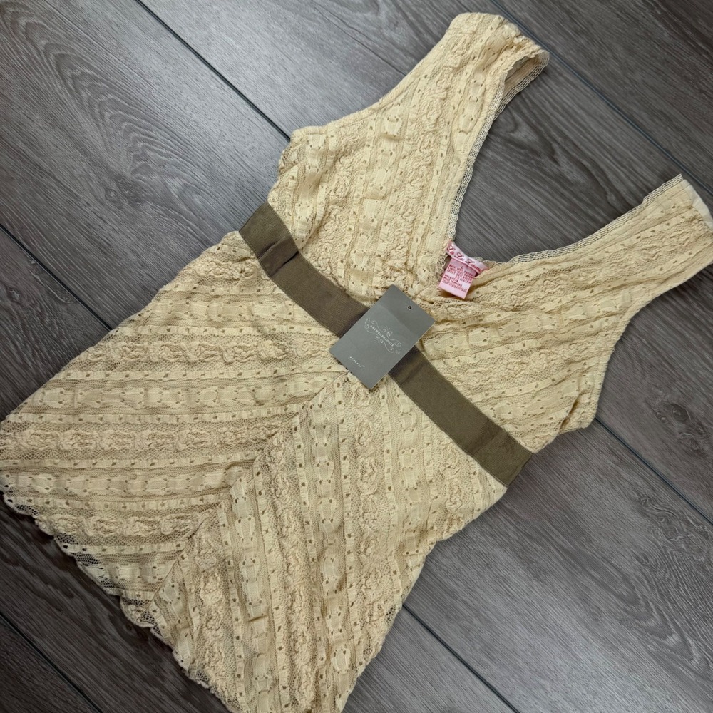 Lu Lu Lame Women Tank Top Anthropologie Lace Empire Waist Beige L